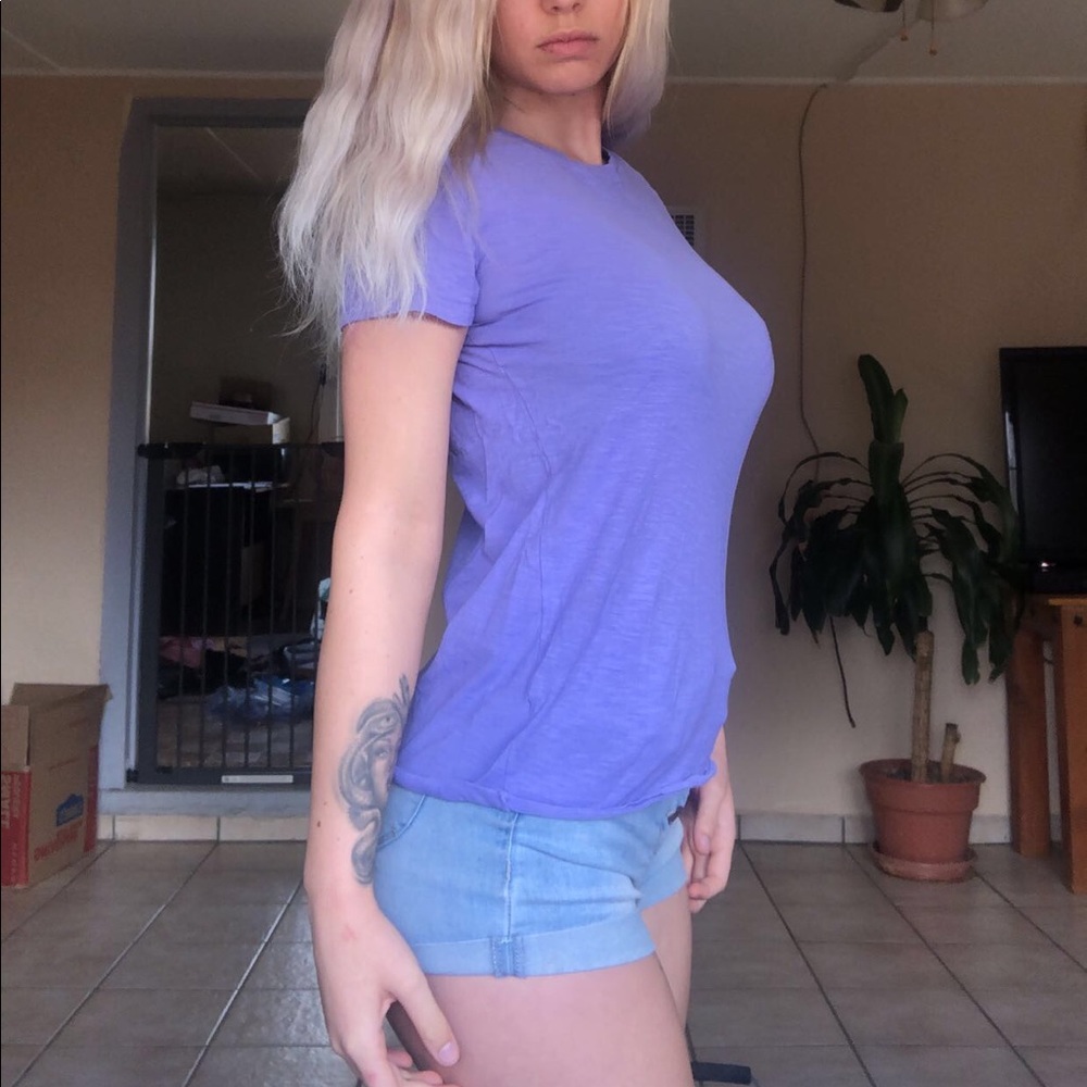 VS PINK basic lavender crew neck tee